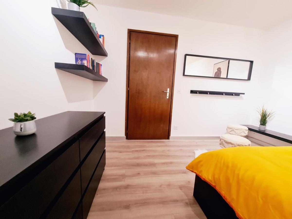 Casa Rosina - Caramella, Nel Nucleo, Ai Piedi Della Verzasca- Holiday home Gordola